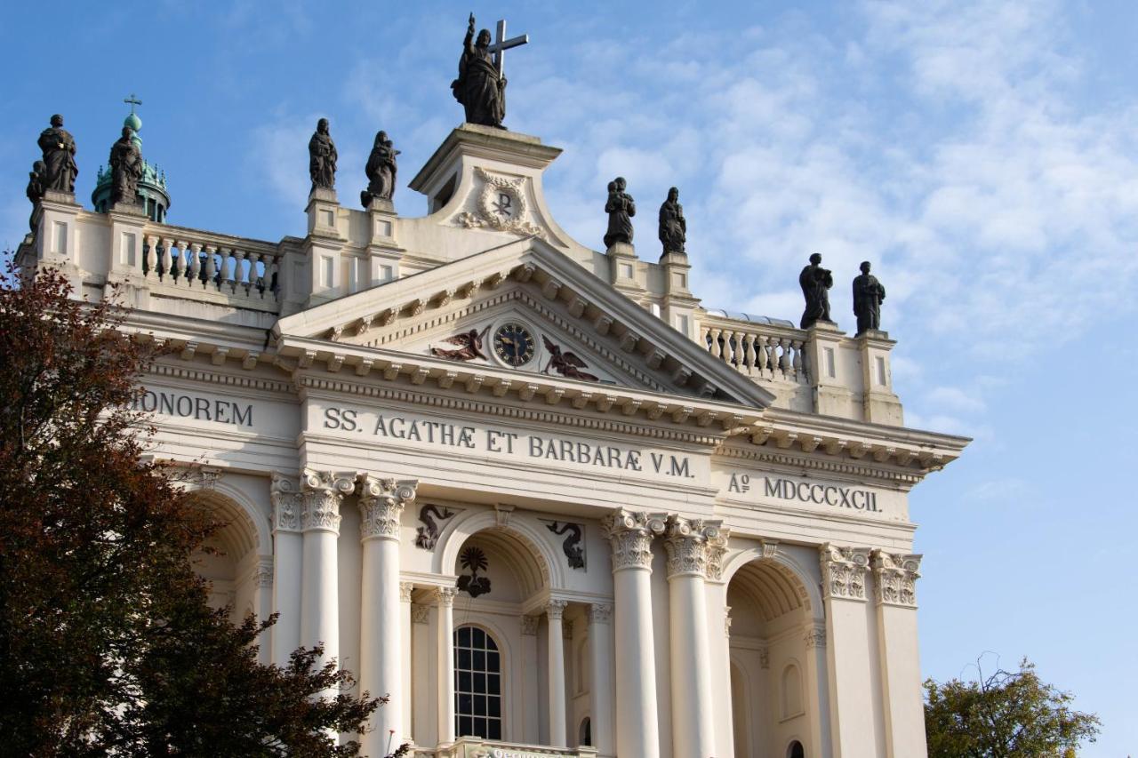 Antonius Hoeve Oudenbosch Exterior photo